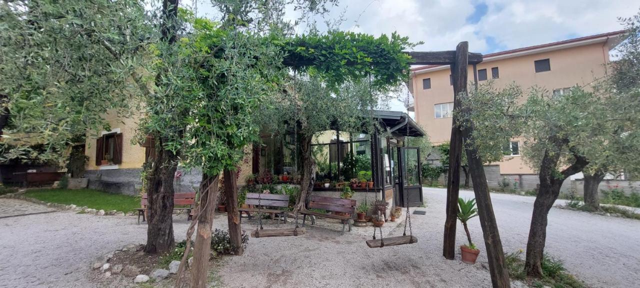 Agriturismo Macchiapiede Sala Consilina Exterior foto